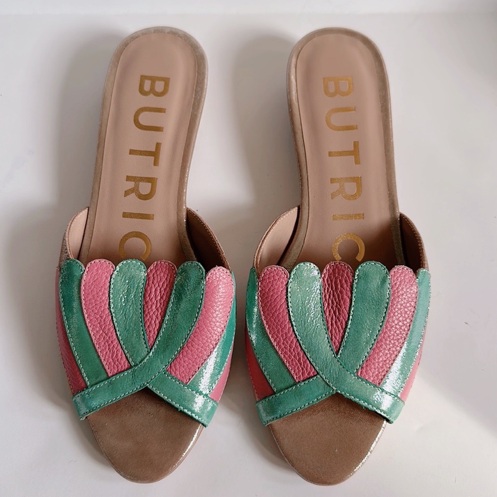 BUTRICH LITTLE MERMAID WOMEN FLATS